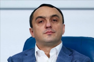 Чемоданное настроение: Арутюнян и Кремлёв выводят активы Ava Group в неизвестном направлении